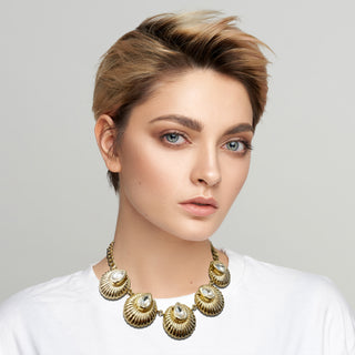 Gold necklace with shells and crystals - Anton Heunis