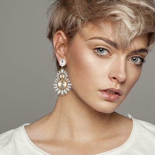 Golden statement earrings with crystals - Anton Heunis