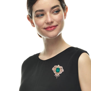 Anton Heunis - Statement medallion brooch with green centerpiece