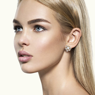 Dainty pearl earrings bridal - Anton Heunis