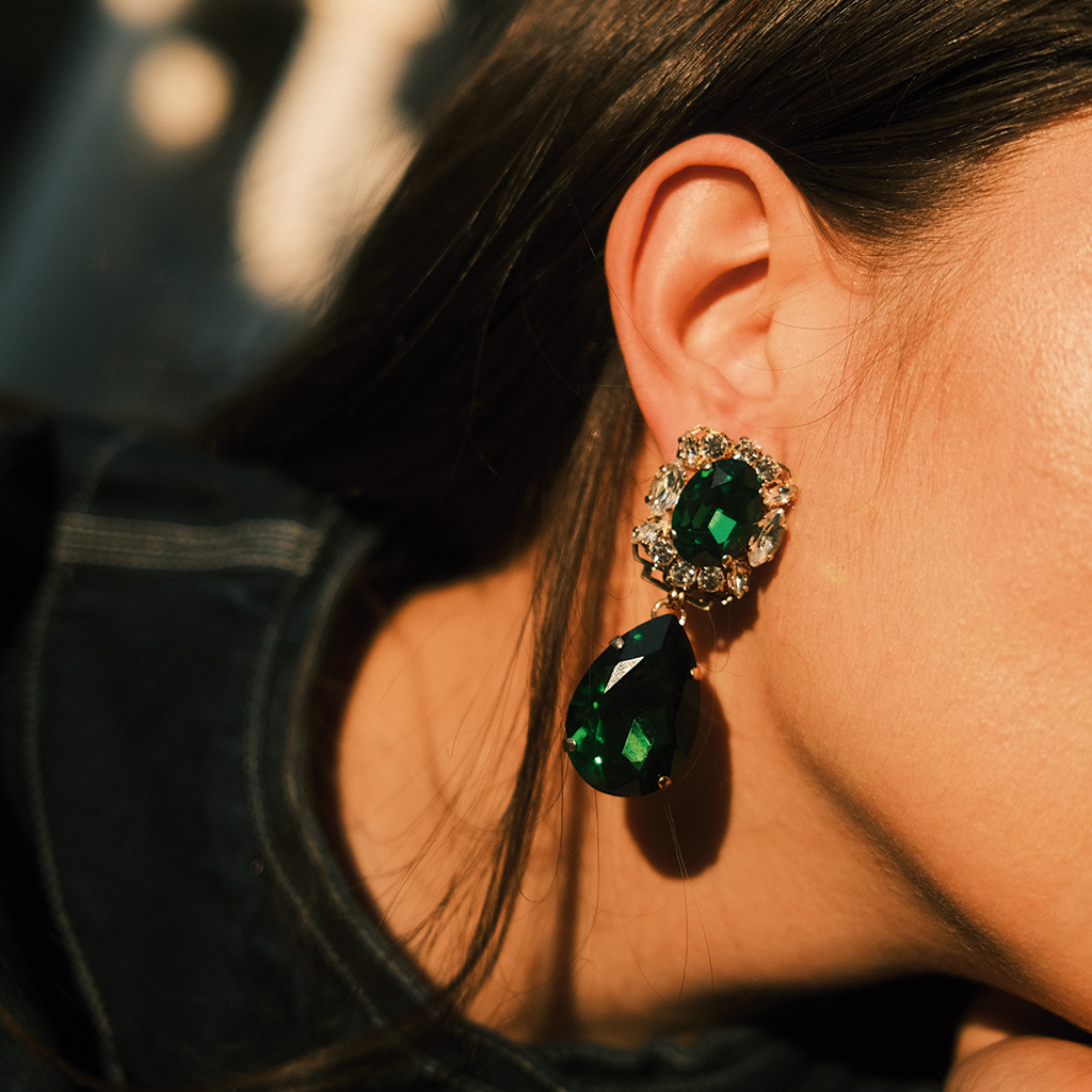 Anton Heunis - Tourmaline Green Drop Statement Earrings Gold Plated Anton Heunis - Tourmaline Green Drop Statement Earrings Gold Plated